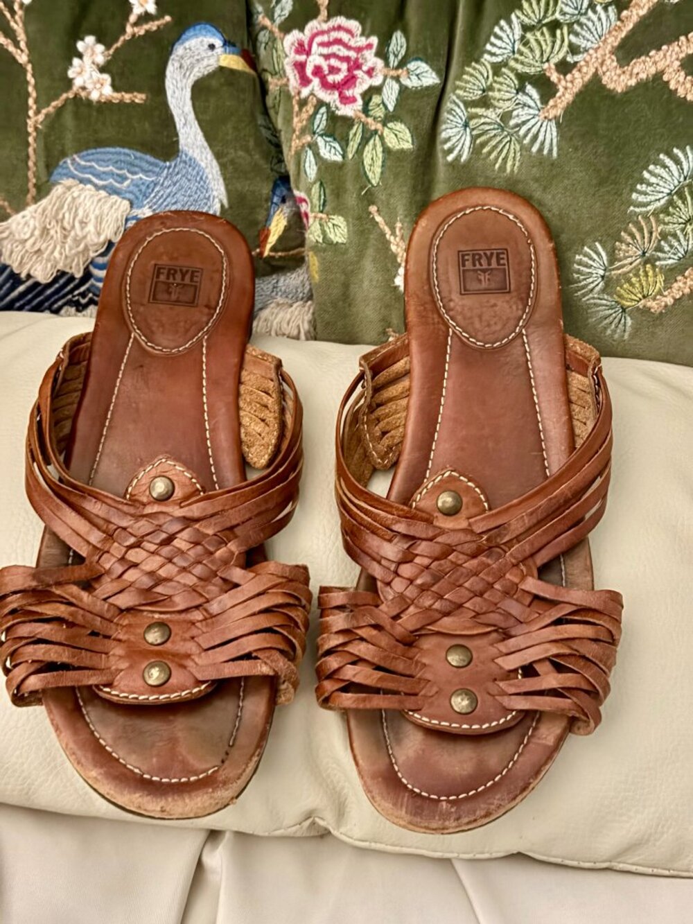 Frye Huarache Studded Leather Slide Sandals – Brown – Size 8